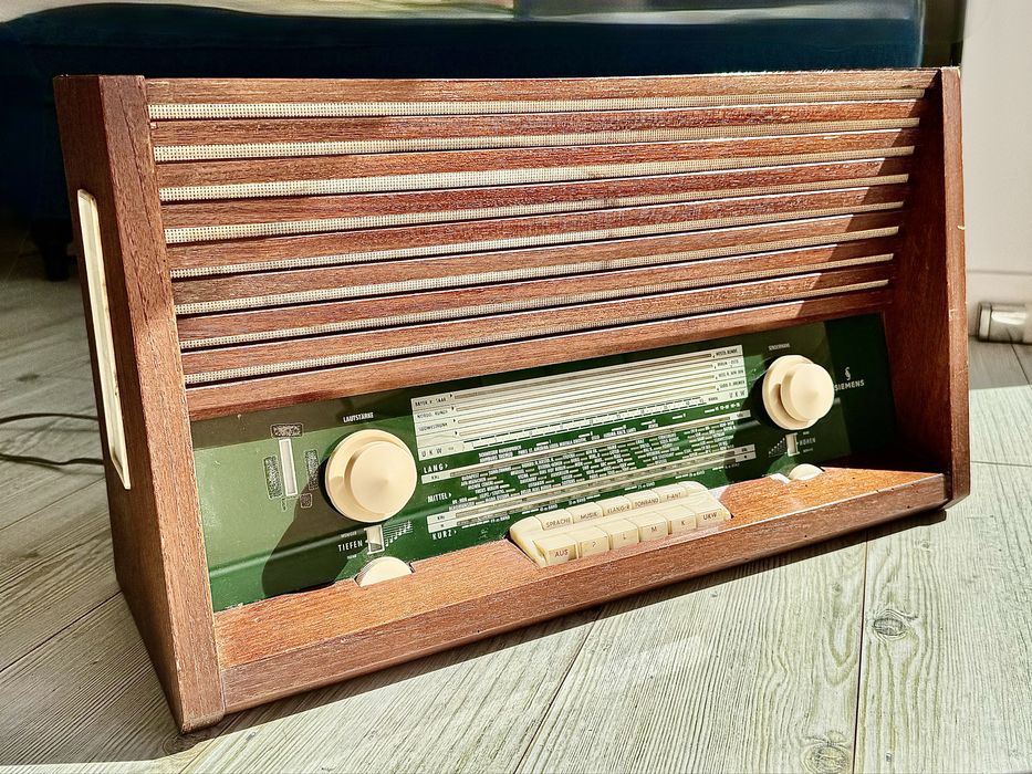 Rádio Vintage Siemens Standardsuper RC 11