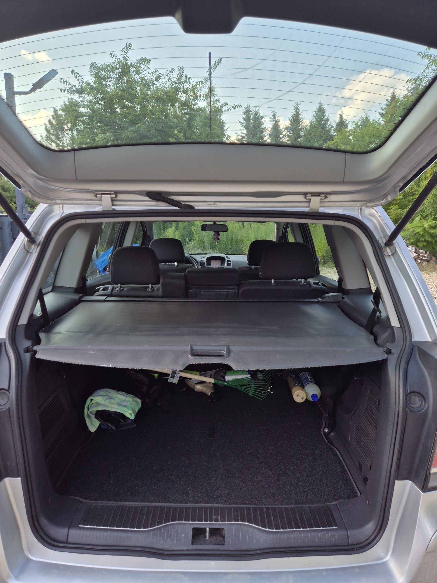 Sprzedam Opel Zafira b 7osobowy-klima