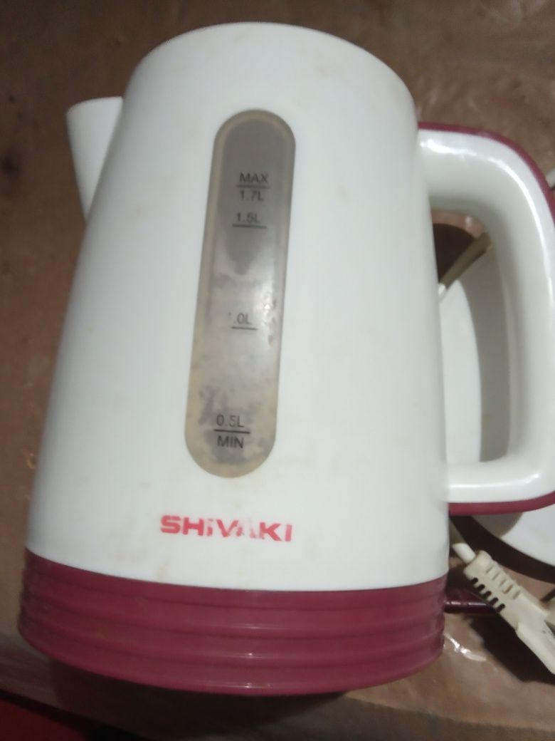 Продам электрочайник Shivaki