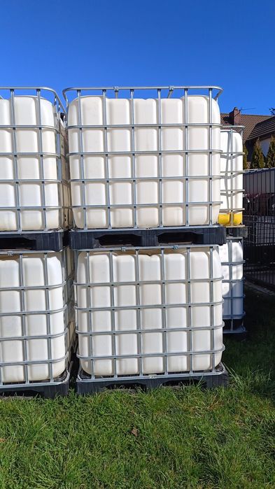 Zbiorniki 1000l.
