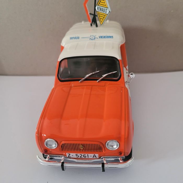 Renault 4 assistência