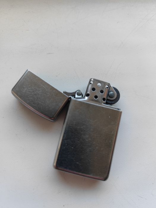 Оригинальная зажигалка zippo 1989г.