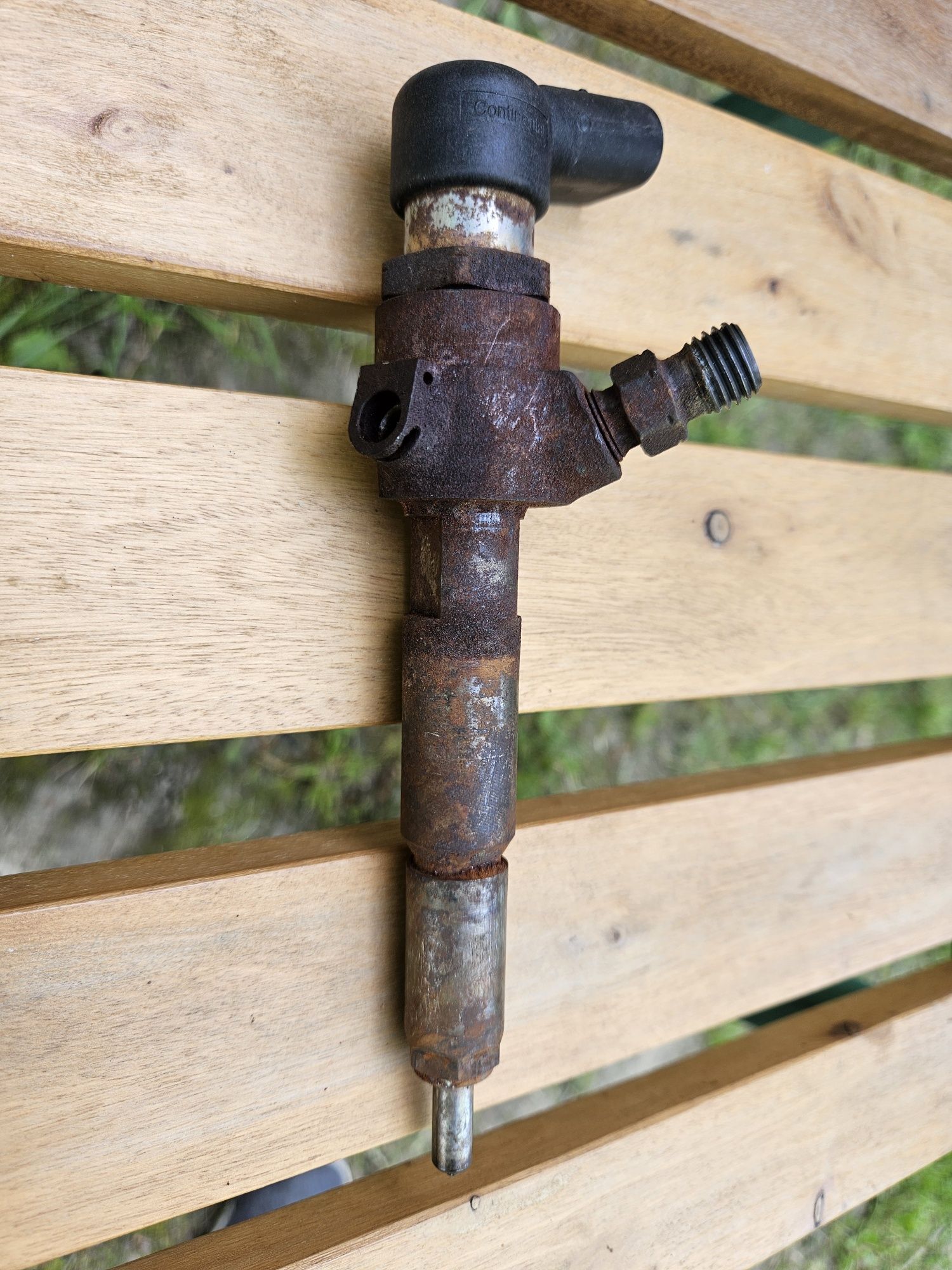 Siemens 4M5Q-9F593-AD wtryskiwacz FORD 1.8 TDCI
