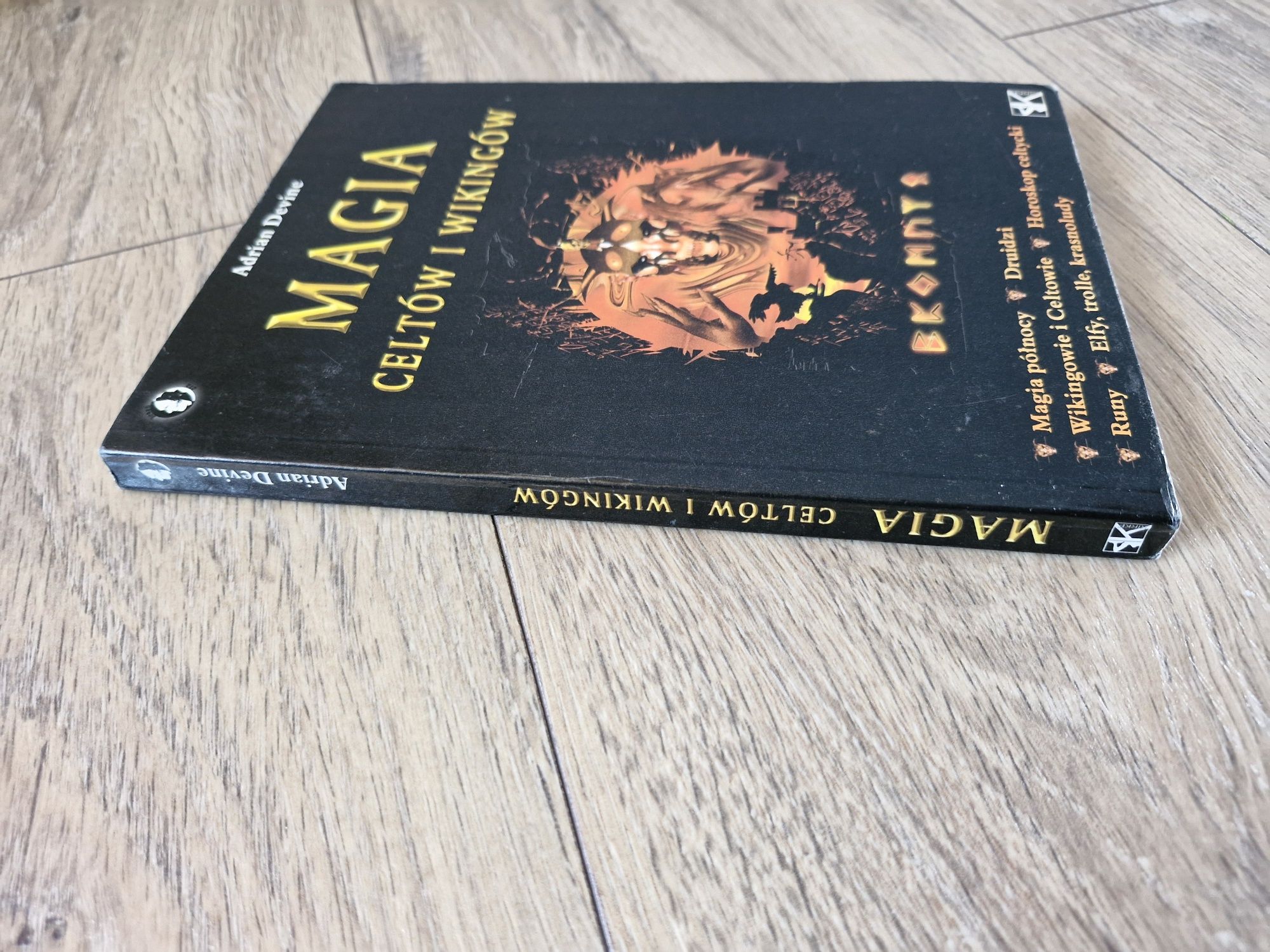 Magia Celtów i Wikingów Adrian Devine