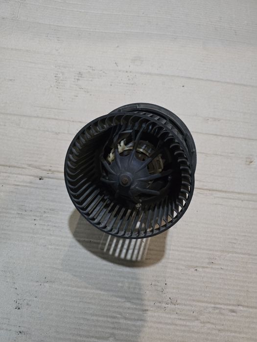 Мотор пічки Renault Megane 2 03-09 030910G вентилятор печки отопителя