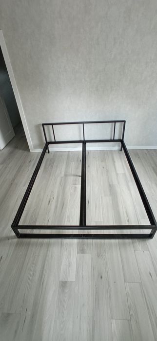 Ліжко двоспальне металеве