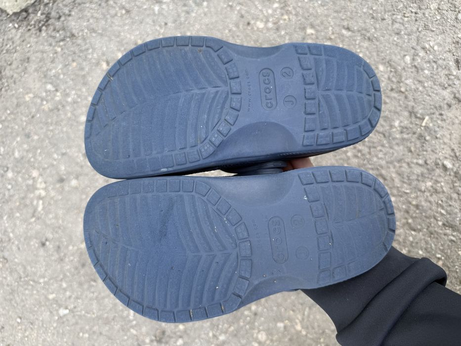 Crocs тапочки оригинал сандали j2 размер 33 босоніжки босоножки тапки