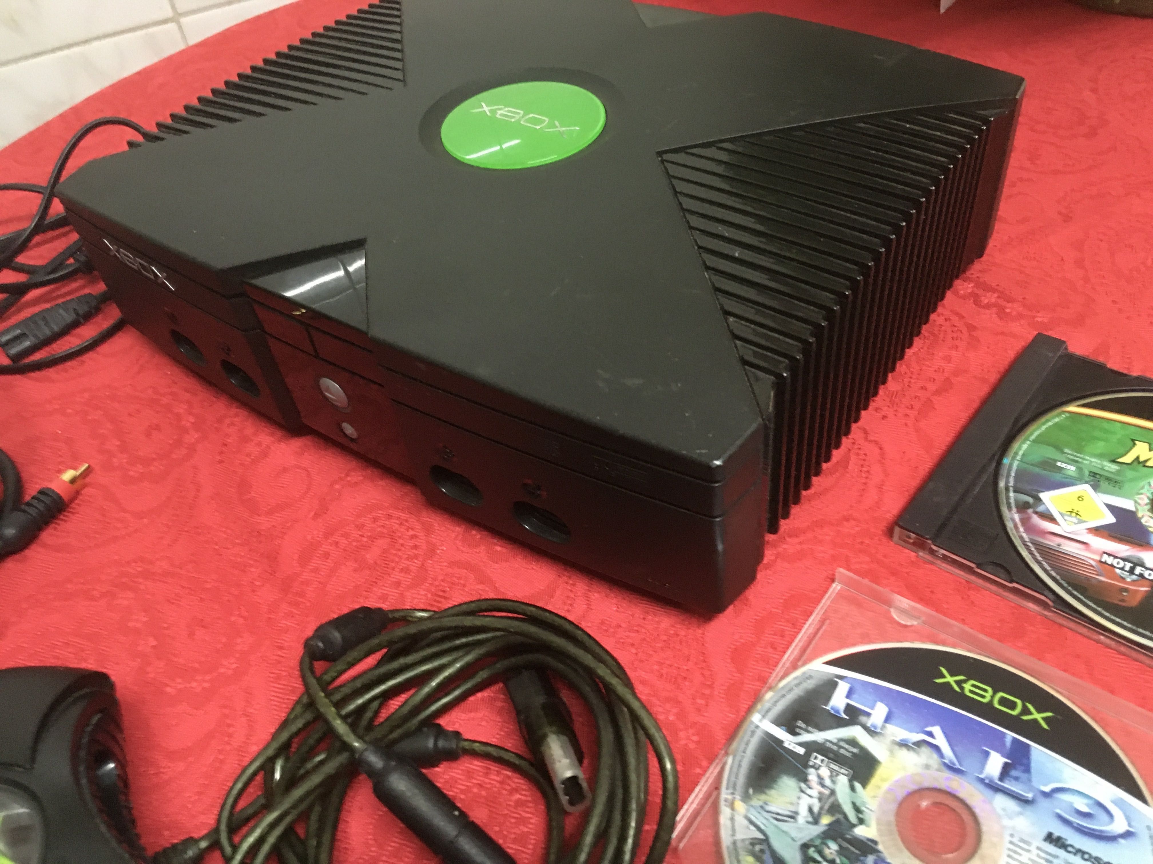 XBOX Clássica/1.a geração-Comando original e 2 jogos