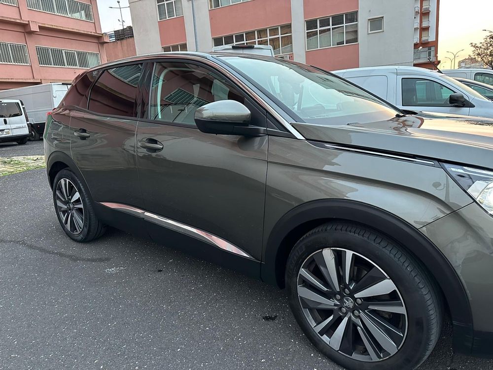 Peugeot 3008 1.5 hdi Allure