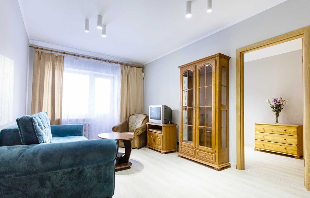 2к Центр Бульвар Лесі Українки 16 Олександрівська лікарня подобово