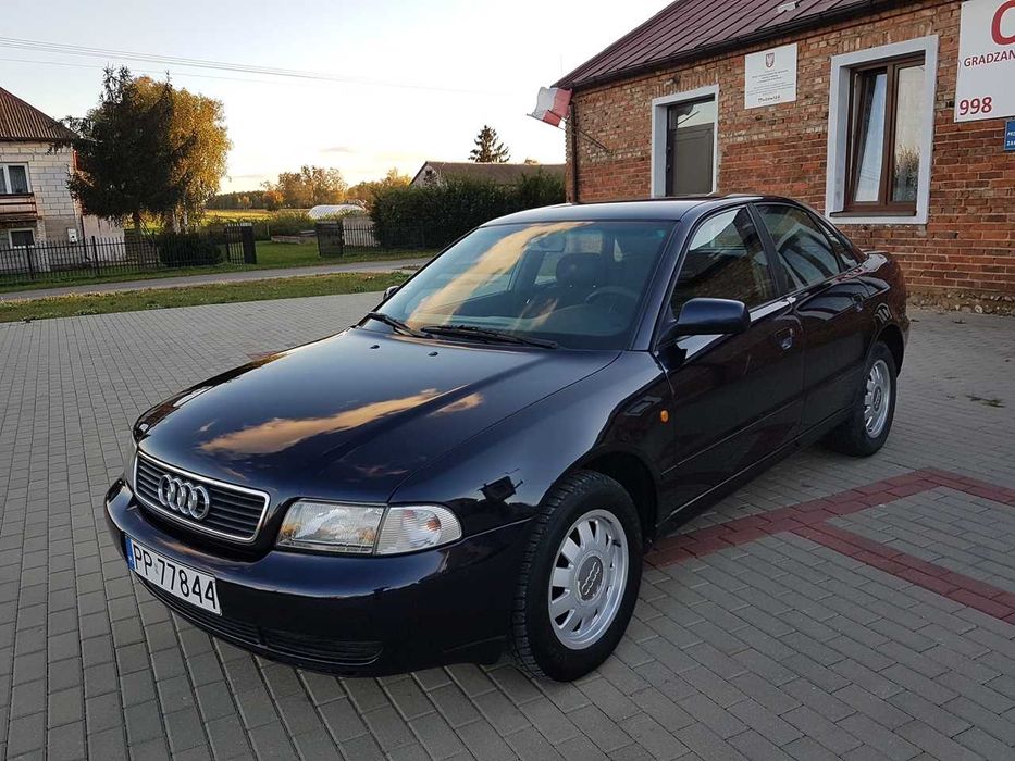 Audi A4 B5 1.6 SR Zadbany Egzemplarz