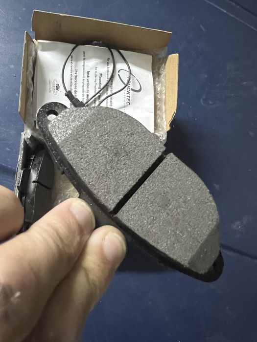 Pastilhas travão novas com sensor Fiat Punto MK1