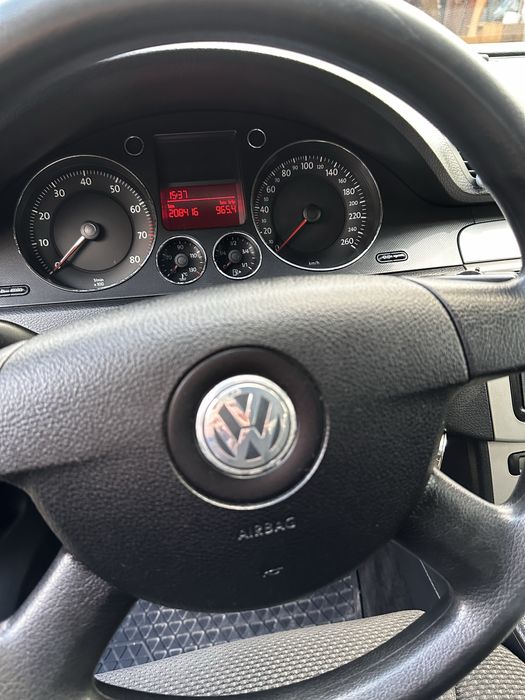 Volkswagen Passat B6