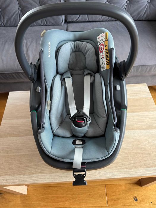 Fotelik Maxi Cosi Coral 360 z baza obrotową + pas do noszenia wkładki