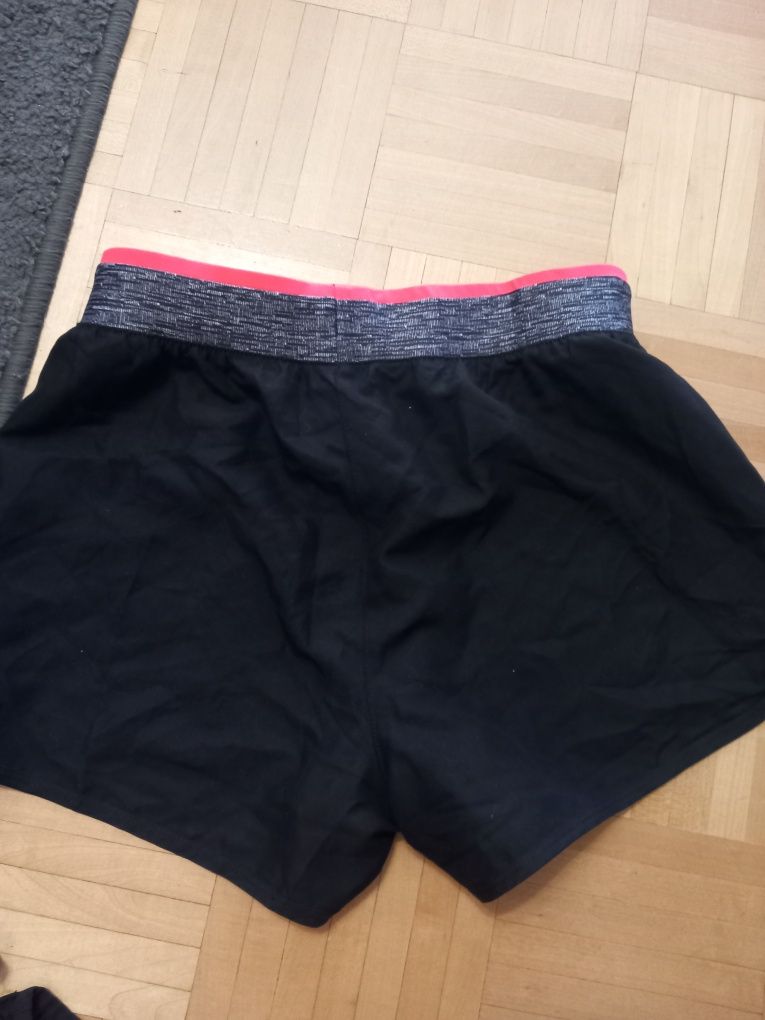 Spodenki damskie lekkie cienkie rozm.xs firmy decatlon