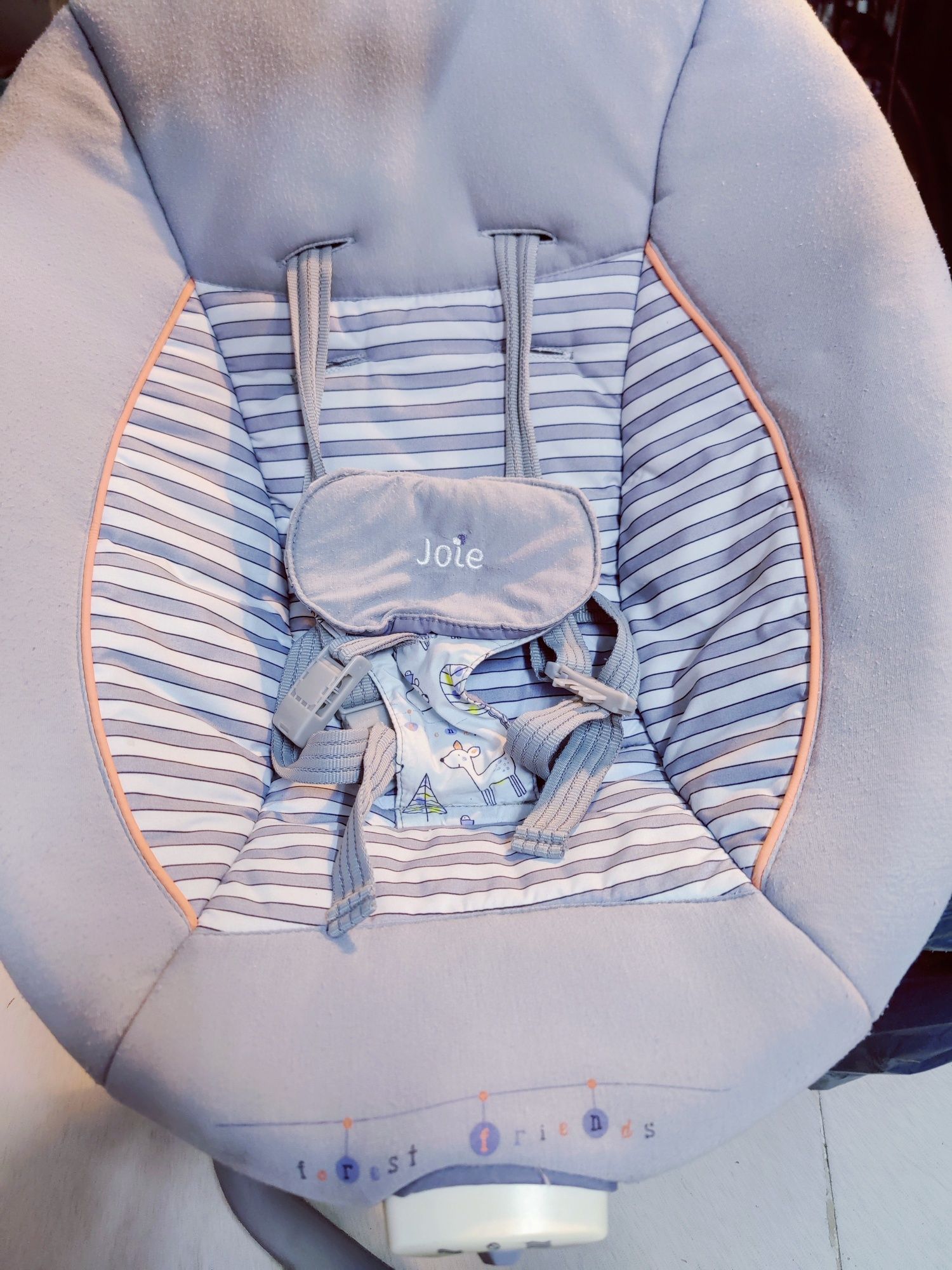 Cadeira/Espreguiçadeira elétrica Joie Serina Swivel Bouncer