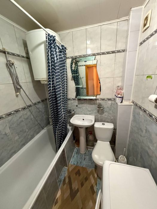 Продаж одно кімнатноі чешки по вул. Комарова 40А