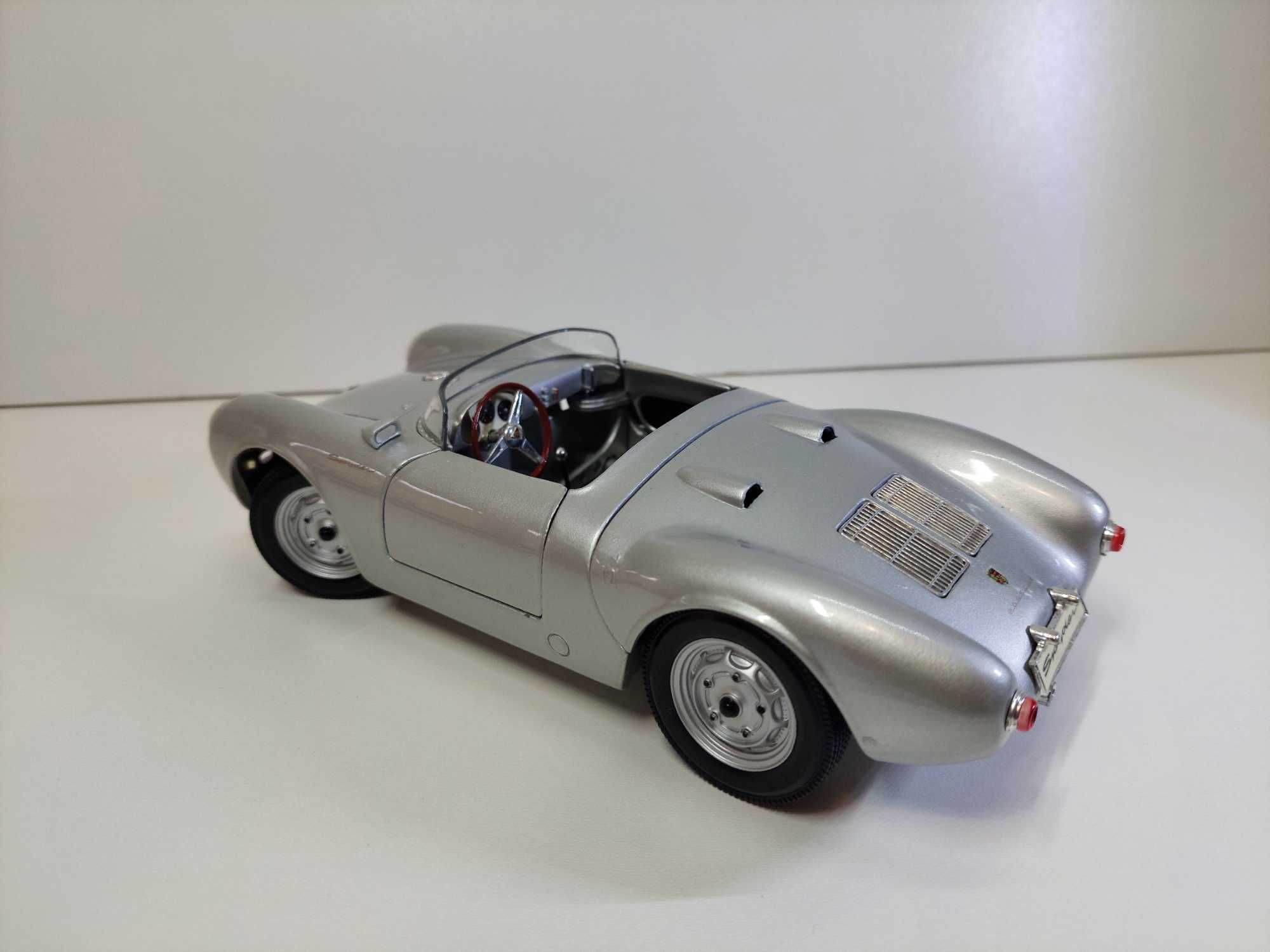 PORSCHE  550 A  SPYDER   1:18  Maisto Made in Thailand