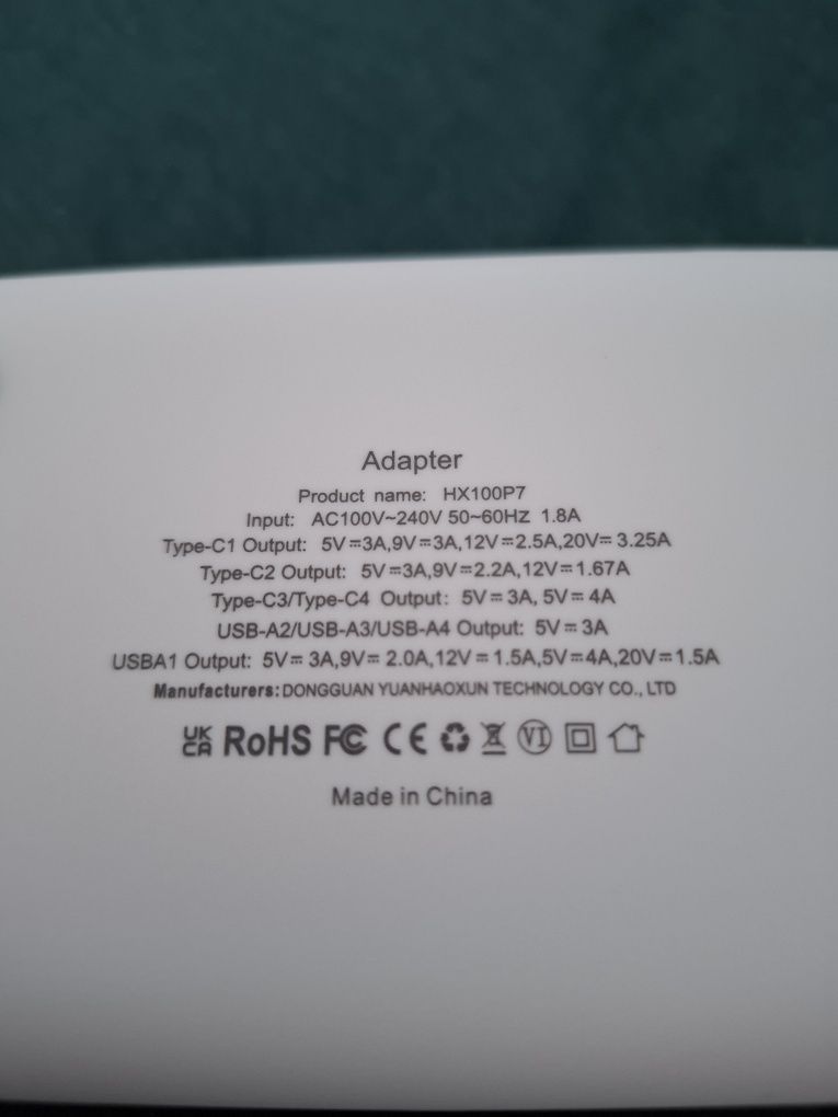 Ładowarka USB C 200W, 4 porty usb-c i 4 USB