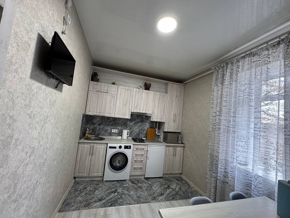 Подобово, 1-к, кВ. В новобудові, закрита територія, паркомісто