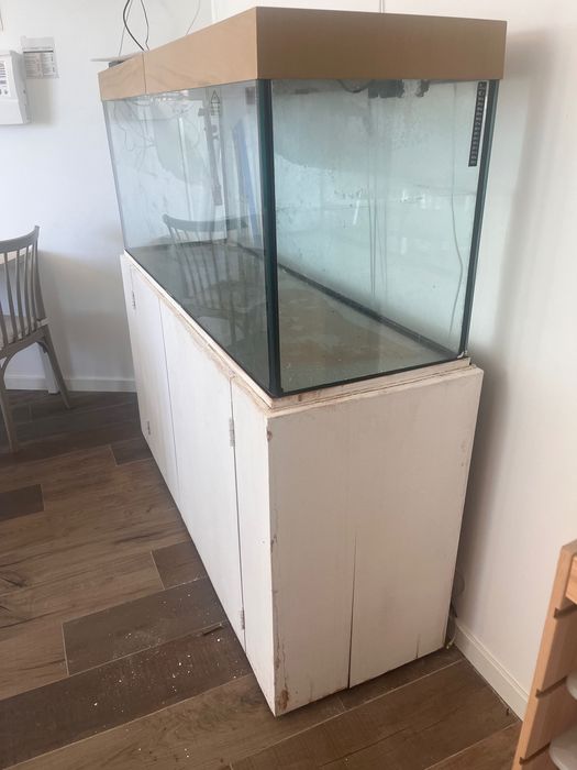 Aquário 1,50 m com armário