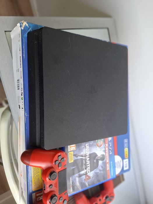 PS4 Slim HDR 1Tb