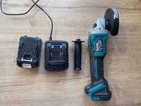 Акумуляторна болгарка Makita DGA504
