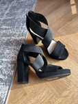 Nowe buty na słupkuu H&M rozm 39