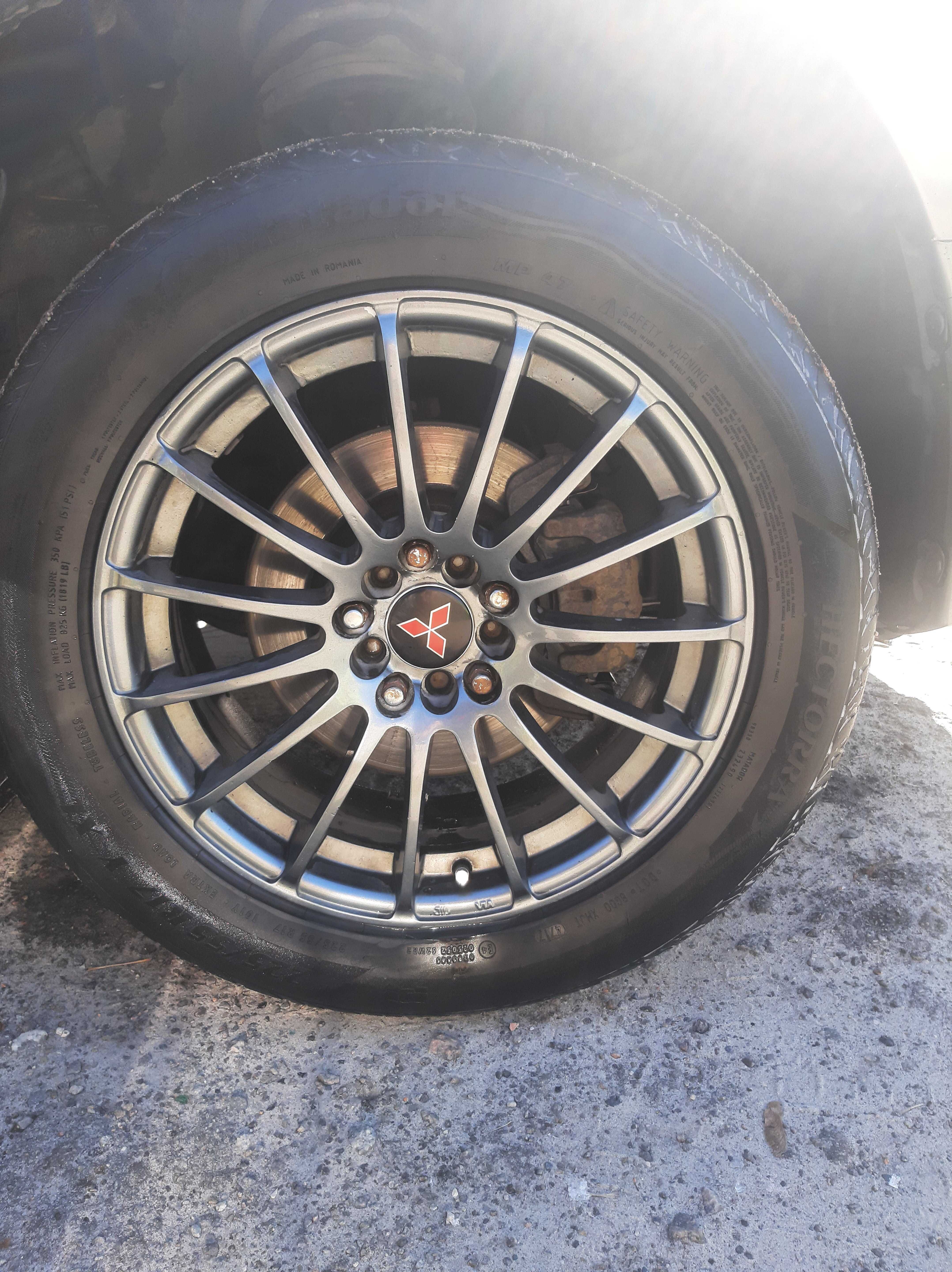 MITSUBISHI Outlander 2.4