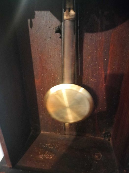 duży drewniany zegar wiszący KWADRANSOWY