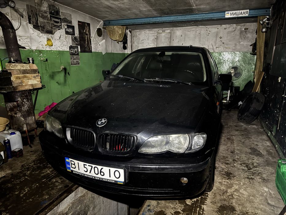 Продам бмв е46 2003