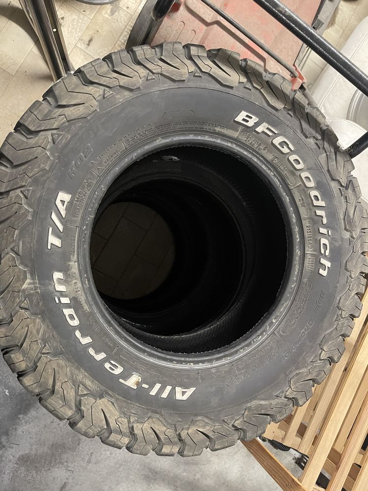 Pneus BFGoodrich All-terrain T/A 265/70/16