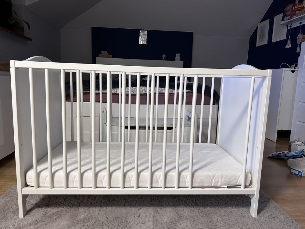 Łóżeczko niemowlęce Ikea Smagora 120x60 z materacem