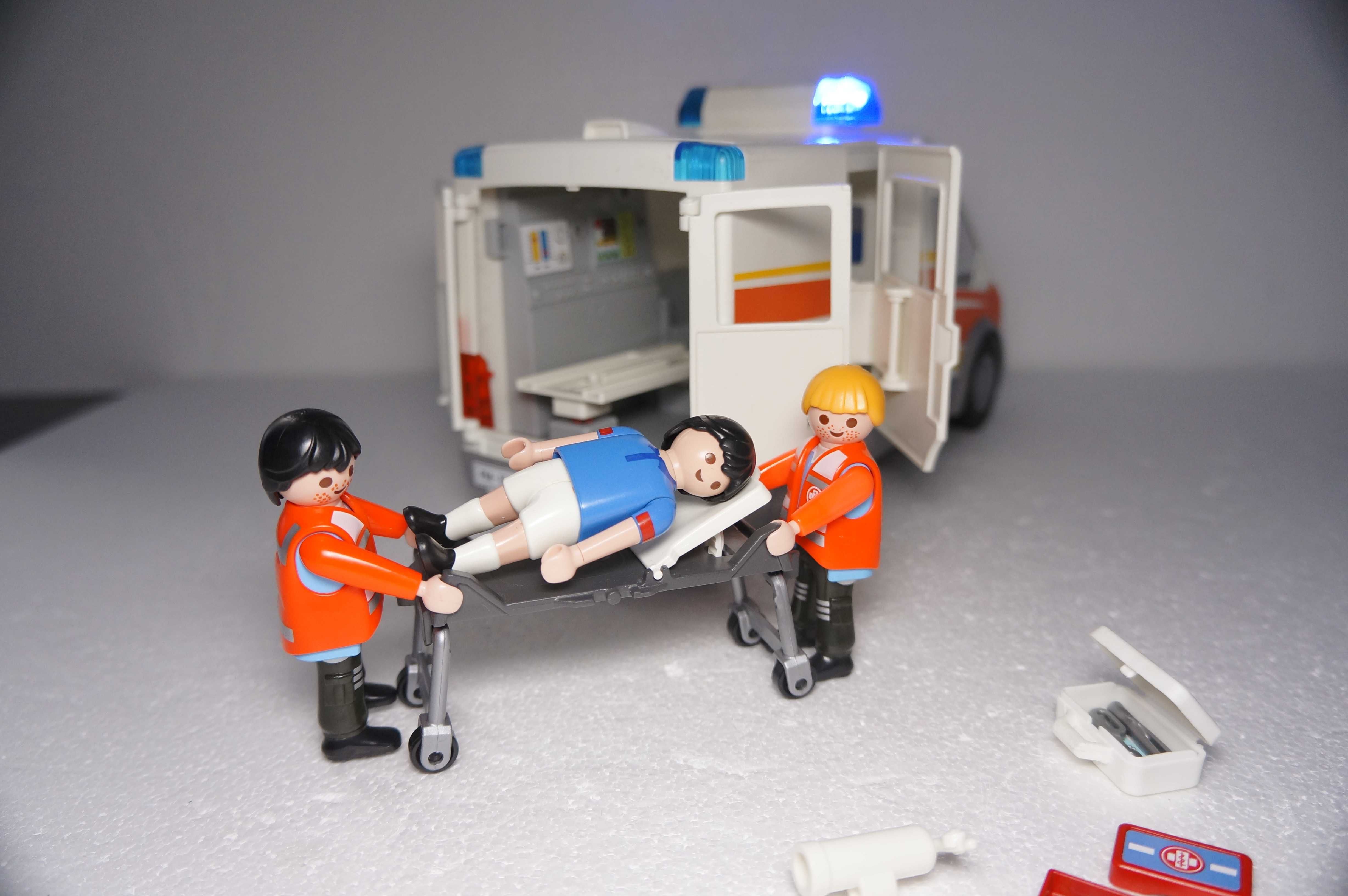 Playmobil 505 Pogotowie Karetka Ambulans Medyk Światło i Dźwięki