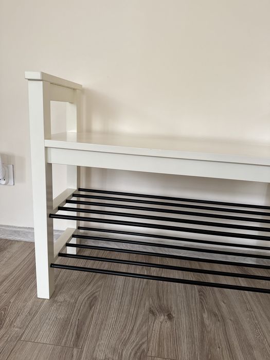 Stojak na buty IKEA HEMNES. Biały/czarny. Lite drewno
