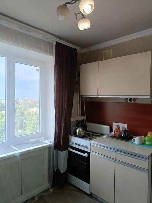 Продам 1 квартиру,  косметичний ремонт, вул.6Грудня 135