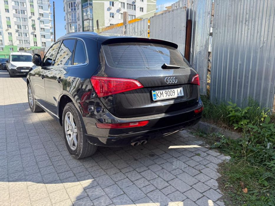 Audi Q5 2.0 TDI , 2010 рік