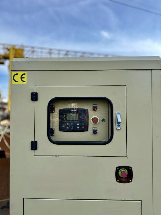 Промисловий Дизельний ГЕНЕРАТОР Cummins WP550C, потужністю 400кВт.