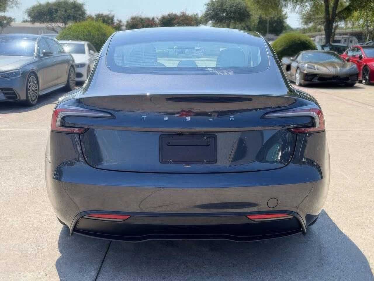 2025 Tesla Model 3 Long Range
