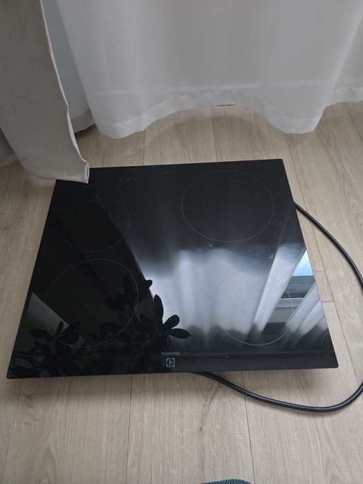Płyta indukcyjna Electrolux 300 EIB60420CK l Jak NOWA