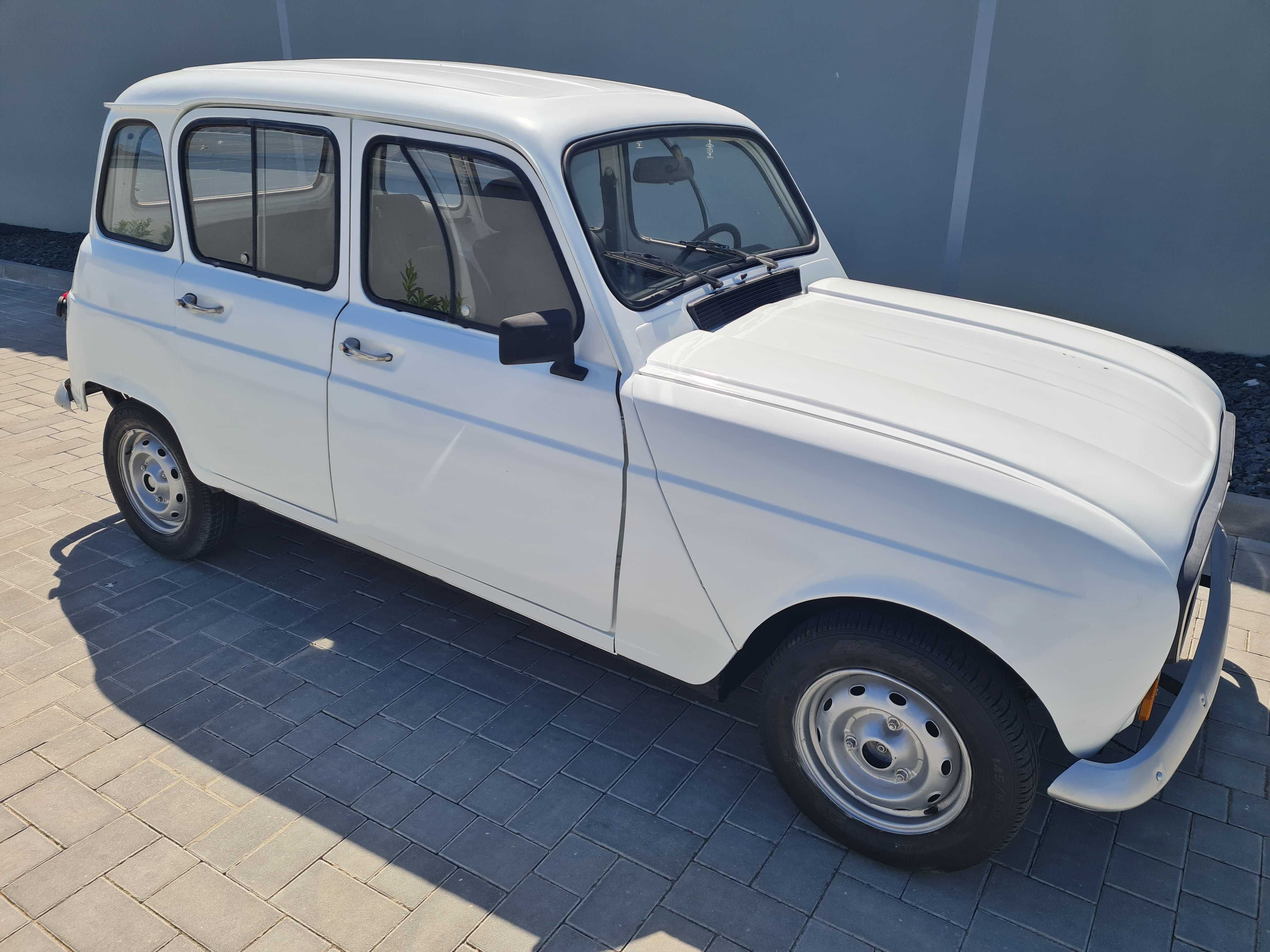 Renault 4l muito bom estado