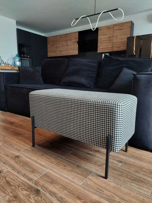 Пуф (банкетка) новий стильний