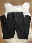 Woskowane spodnie damskie Primark