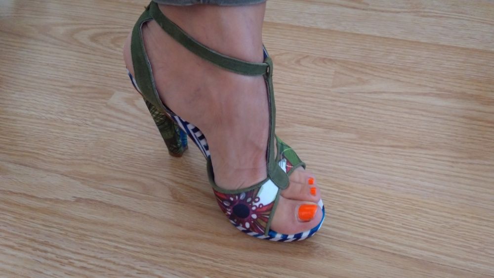 Vendo sapatos Desigual