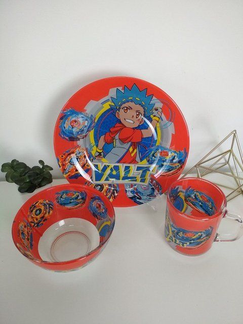 Наборы детской посуды 3 в 1 ,,Бейблейд,,