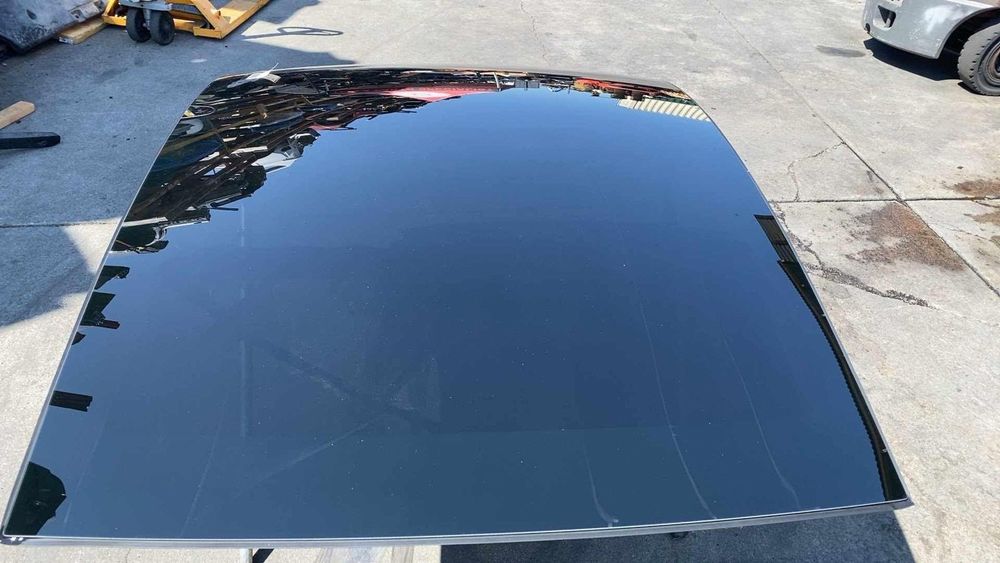 Tesla Model S Plaid 2021- Скло панорамного даху