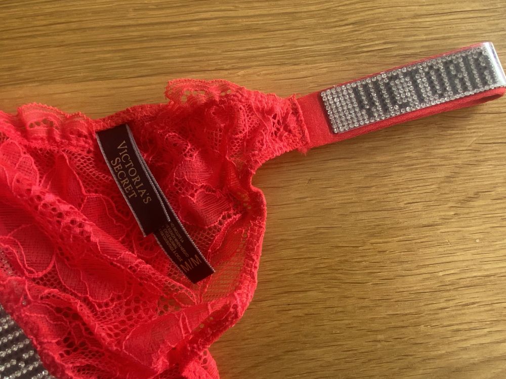 NOWE stringi Victoria Secret rozmiar M