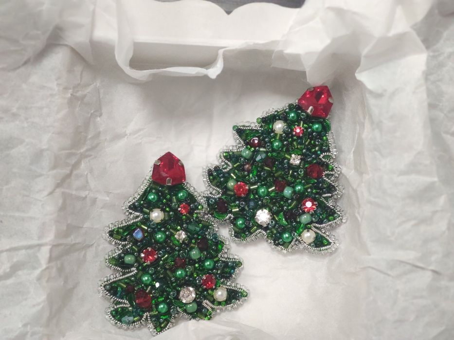 Прикраси з бісеру