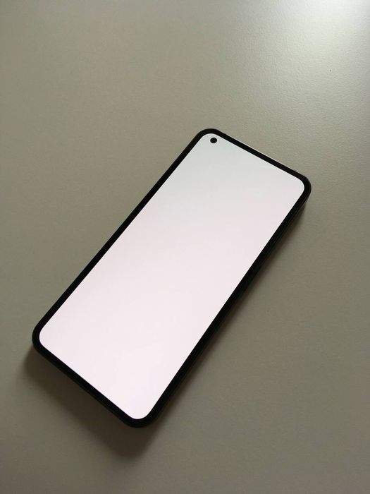 Nothing phone 1 + słuchawki | najlepszy budżetowy zestaw