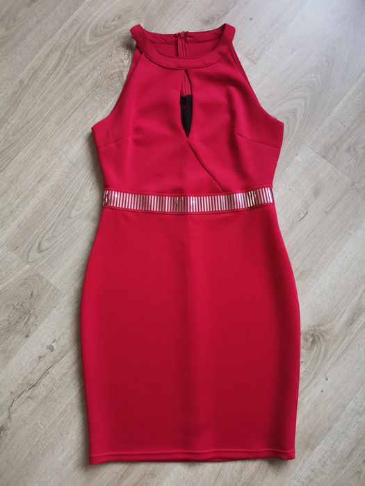 Sukienka czerwona amisu z koronką